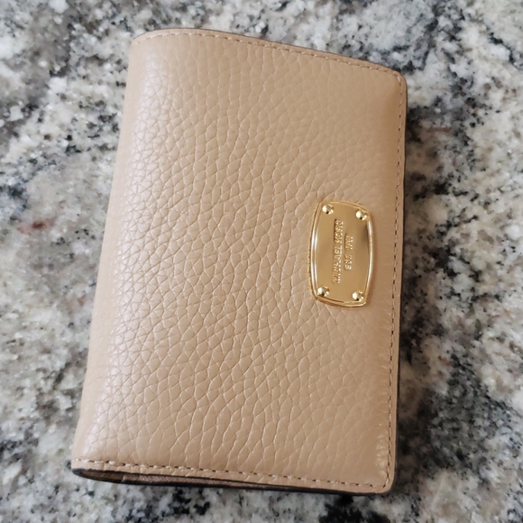 Michael Kors Other - Michael Kors Wallet